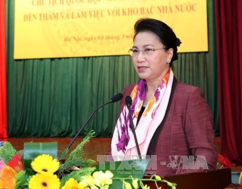 National Assembly Chairwoman works with State Treasury  - ảnh 1